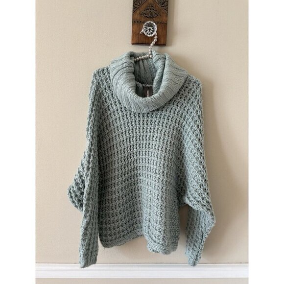 NWT Express Womens Size M Blue Green Open Knit Chunky Cowl Neck Sweater - Picture 1 of 6